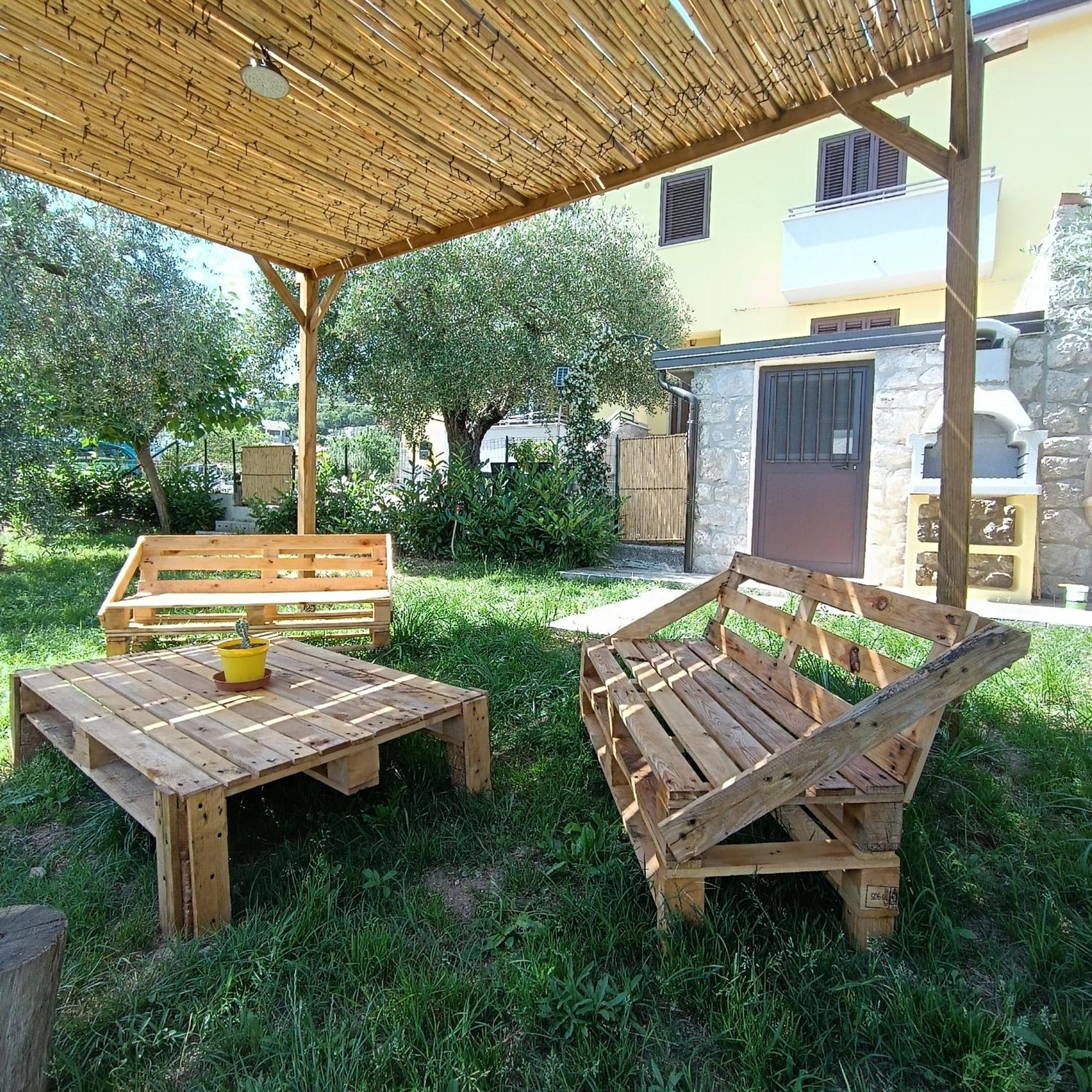 Casa Degli Ulivi Con Parcheggio Privato Daire Muro Lucano Dış mekan fotoğraf